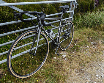 the road cycling performance manual - nikalas compass tyres chinook pass