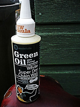 green oil chain wax