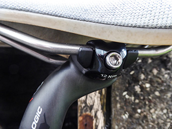 ritchey logic one-bolt carbon seatpost
