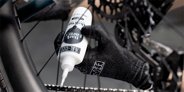 dark energy lubricant