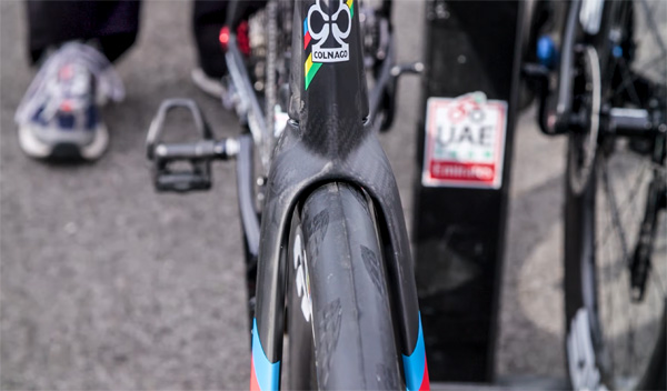 pogacar's roubaix colnago